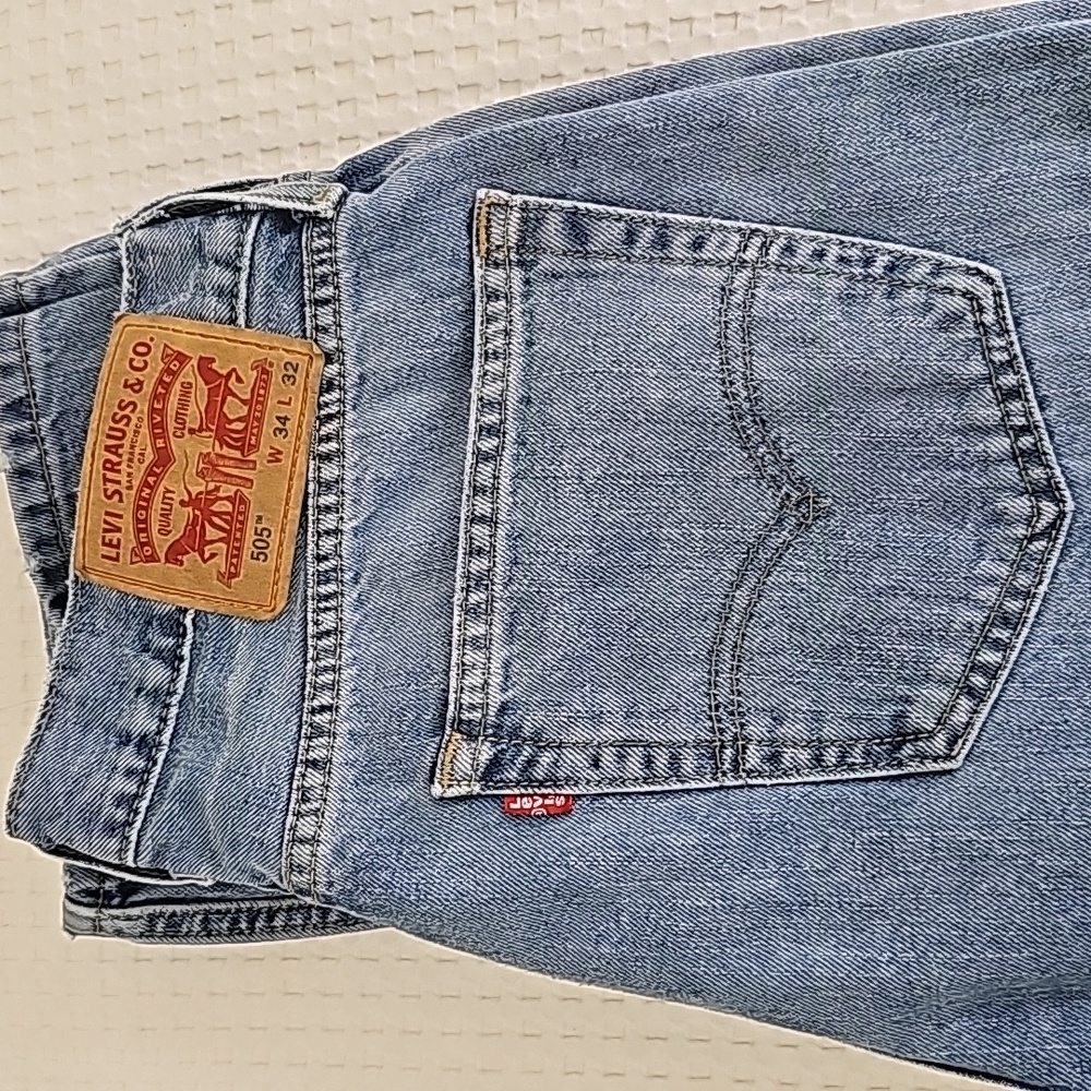 Levi's 505 Men’s Jeans Straight Leg Zip Fly 5 Pocket Size W34 L32